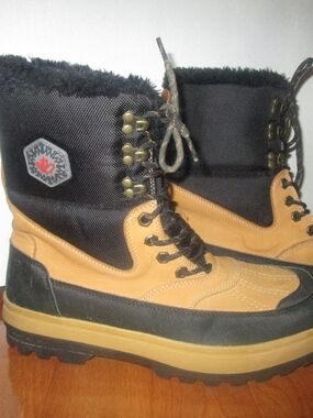 Banff Trail Men's Winter Boots - Tan and Black Insulated Lace-Up